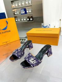Picture of Louis Vuitton Shoes Women _SKUfw136922015fw